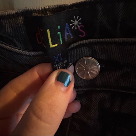 NWT Delia’s In This Moment Distressed Jeans - Picture 4 of 5